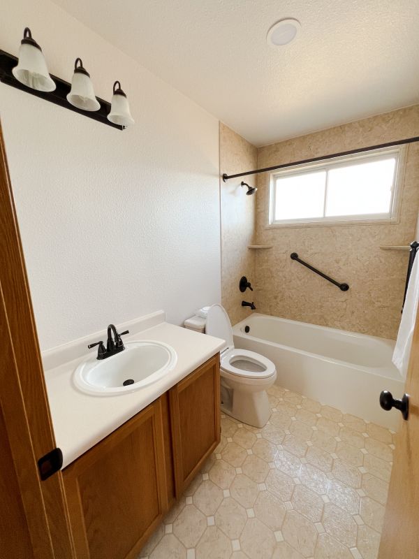 Top Bathroom Remodeling Companies in Edison, NJ
